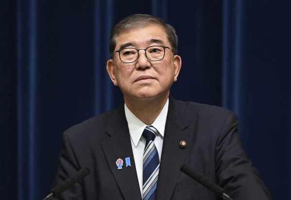 锦富优 石破茂黯然下台，自民党“双少数”困局谁来破？